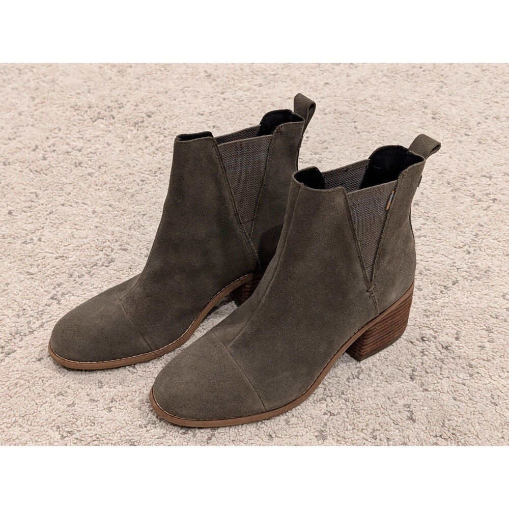 Toms Classic Women's Ankle Boots 6 - Picture 2 of 8